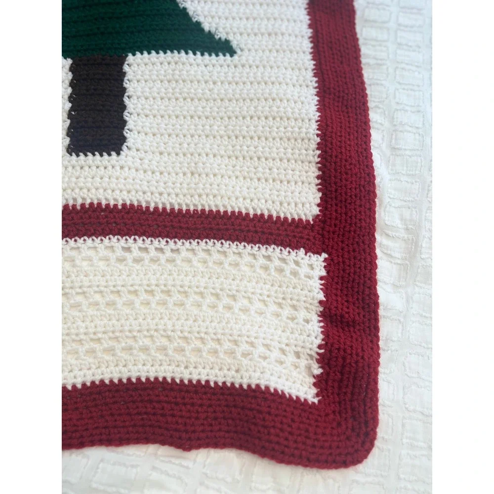 Handmade Crochet Christmas Tree Blanket Red White Green Holiday Throw 24